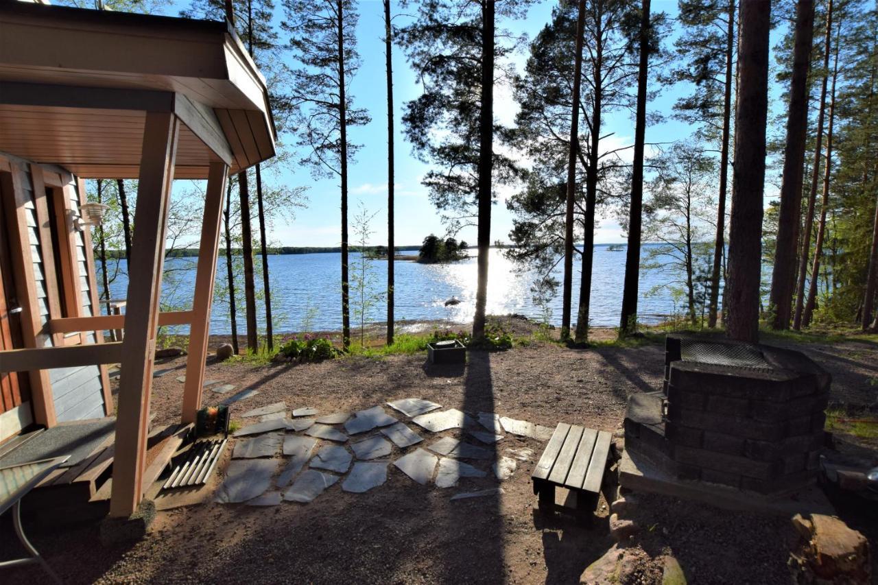 Villa Pyhtaeaen Vuokramoekit à Tuuski Extérieur photo