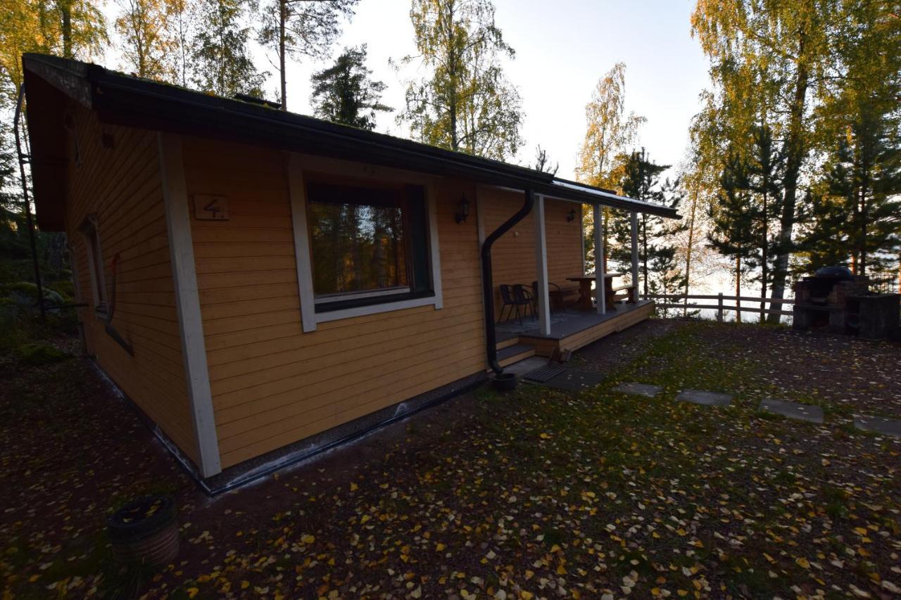 Villa Pyhtaeaen Vuokramoekit à Tuuski Extérieur photo