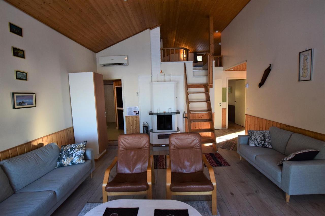 Villa Pyhtaeaen Vuokramoekit à Tuuski Extérieur photo