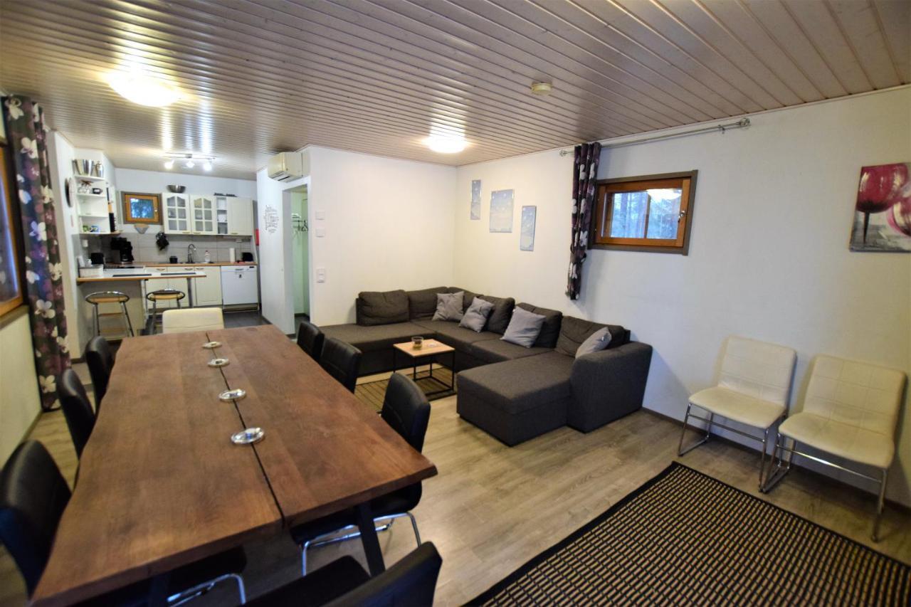 Villa Pyhtaeaen Vuokramoekit à Tuuski Extérieur photo
